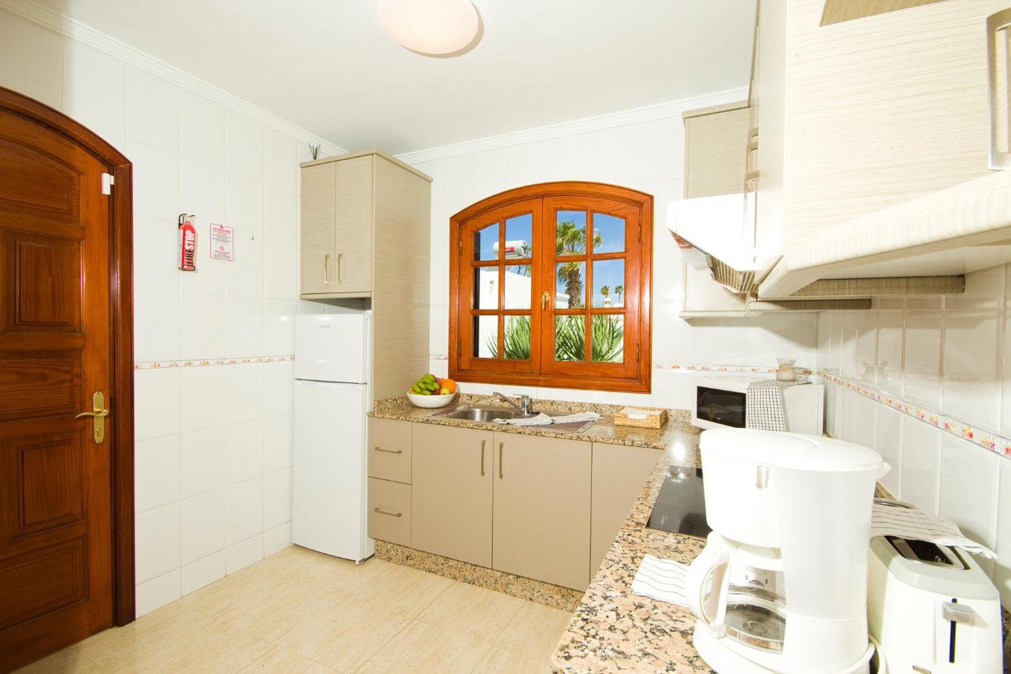 Villa El Golfo - By Az Rentals Puerto del Carmen  Zewnętrze zdjęcie